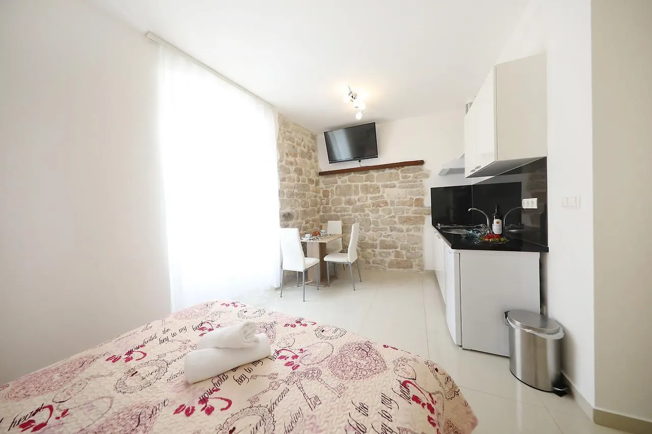 Sites Of Zadar Apartments 0*,